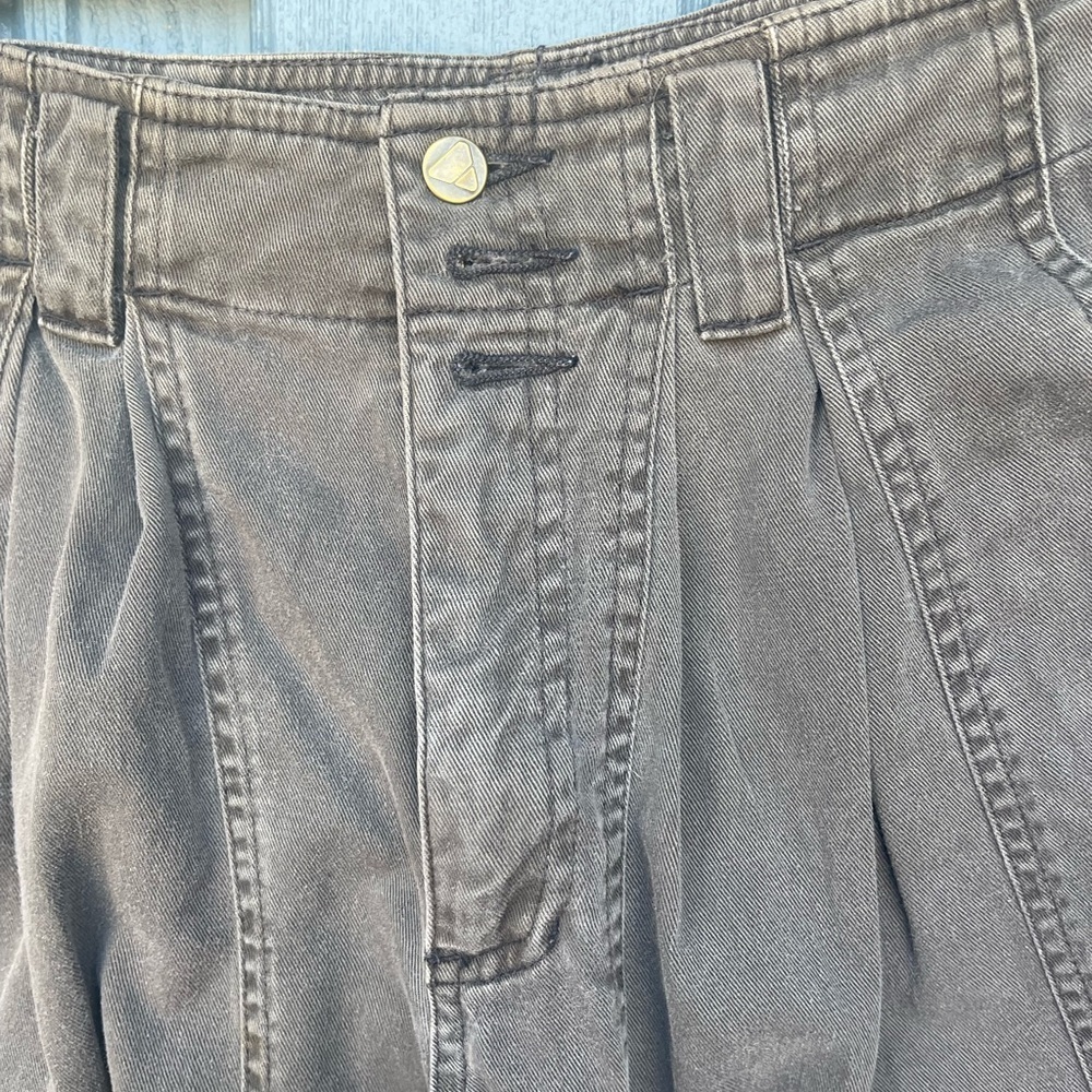Liz Wear High Rise Grey Jeans - Picture 2 of 6